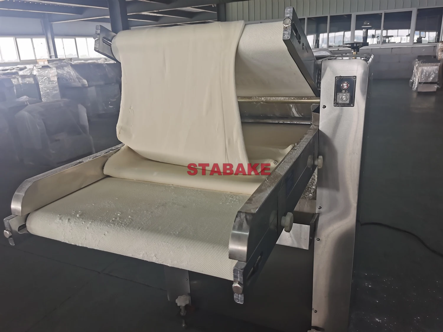 High Quality Automatic Dough Roller Machine YMZD500 丨STABAKE 5